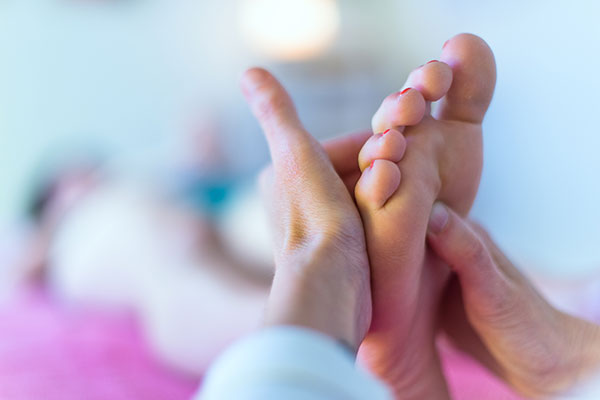 What is the Difference Between a Podiatrist and an Orthopedist? |  OrthoConnecticut